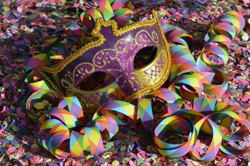 Nog kaartjes voor senioren bal en carnavalsontbijt