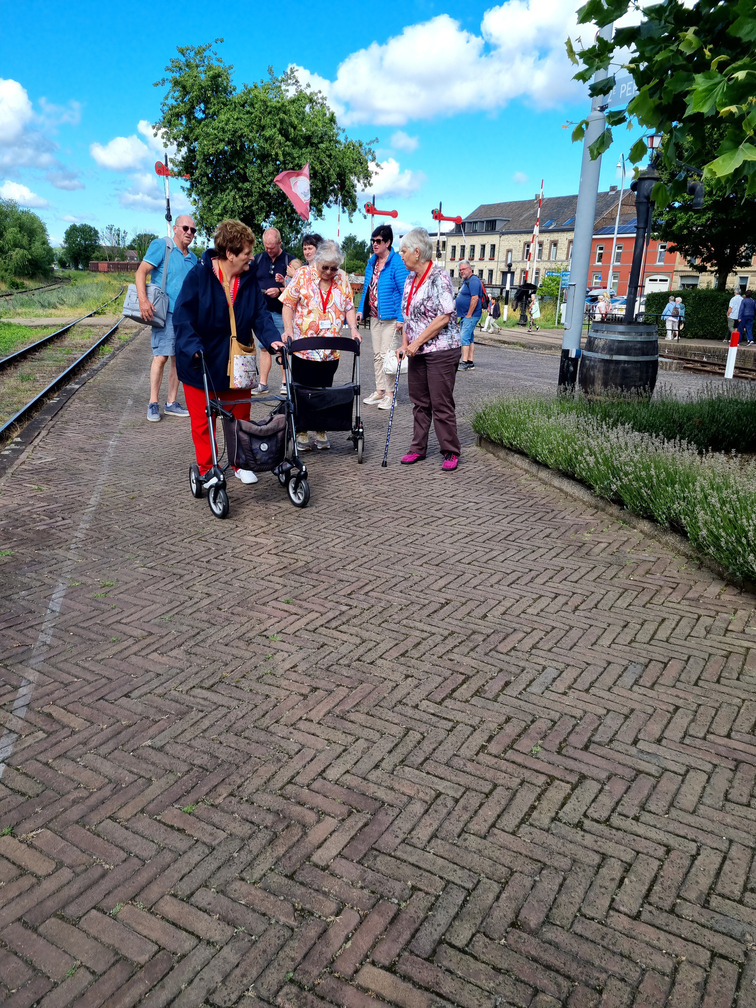 1 miljoenenlijntje 1 bertvs groepje prikbord okt2025 def